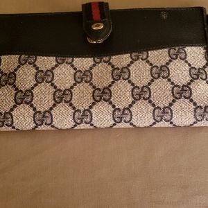 Vintage Gucci Wallet